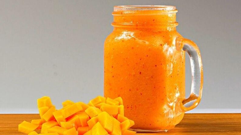 Mangov smoothie – dišeč prigrizek za zadnji sadni dan diete Anne Johansson